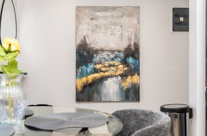 Dining - Apartment with Lake View | Balcony and Pool (Cape Town)
