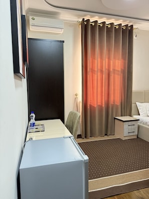 Ảnh chưa phân loại, 5 trong số 8 ảnh, nút