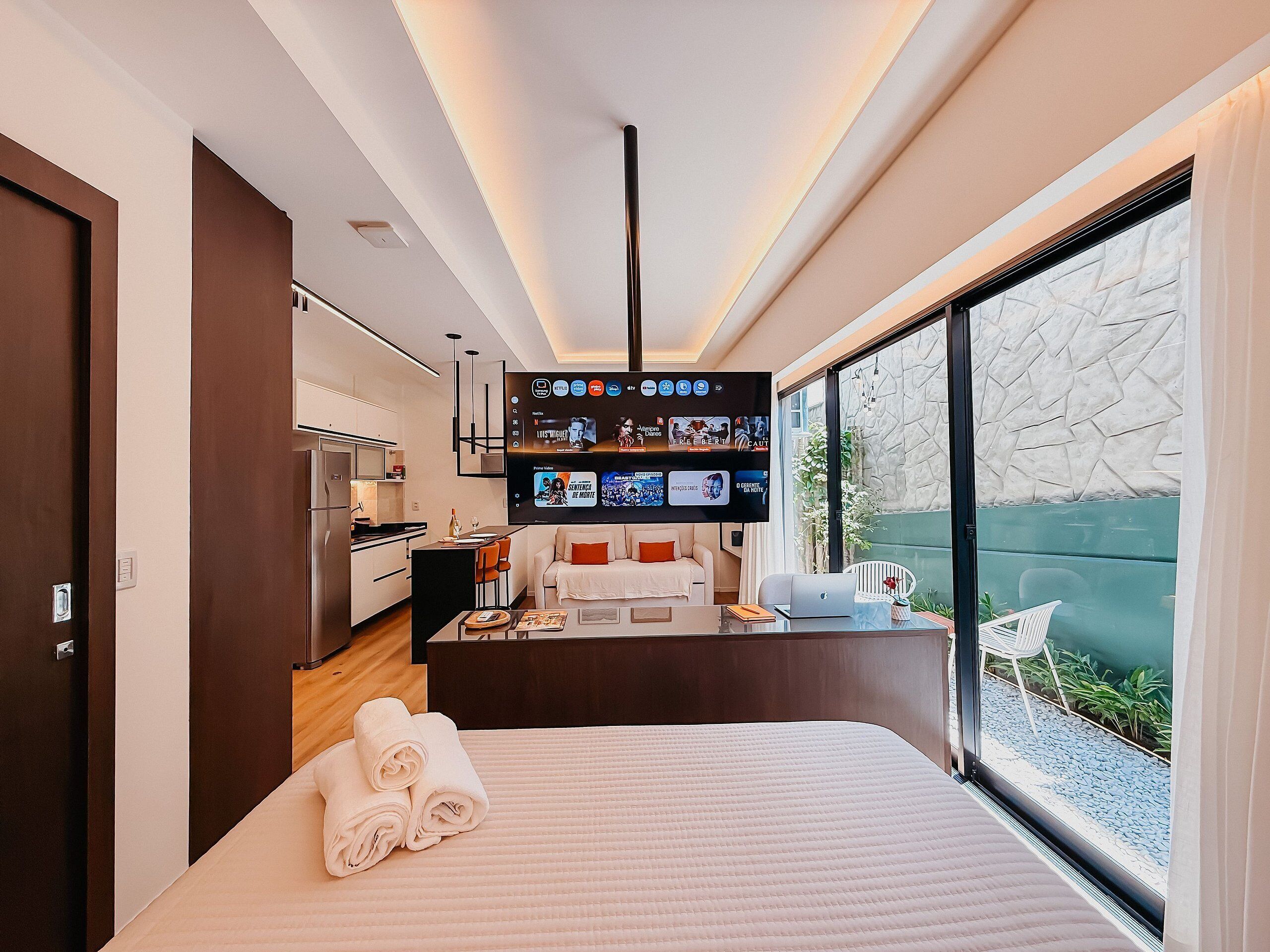 In-room safe, desk, laptop workspace, free WiFi