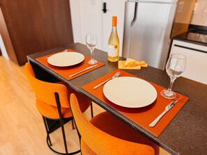 Apartment | Dining - Mondrian - Ponta Negra by Almare Flats (Natal)