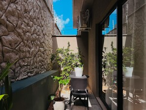 Outdoor dining - Mondrian - Ponta Negra by Almare Flats (Natal)