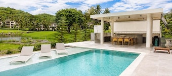 Exclusive Golf Villa at Plam Hill