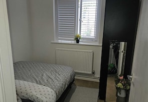 2 Schlafzimmer, Bügeleisen/Bügelbrett, kostenloses WLAN, Bettwäsche