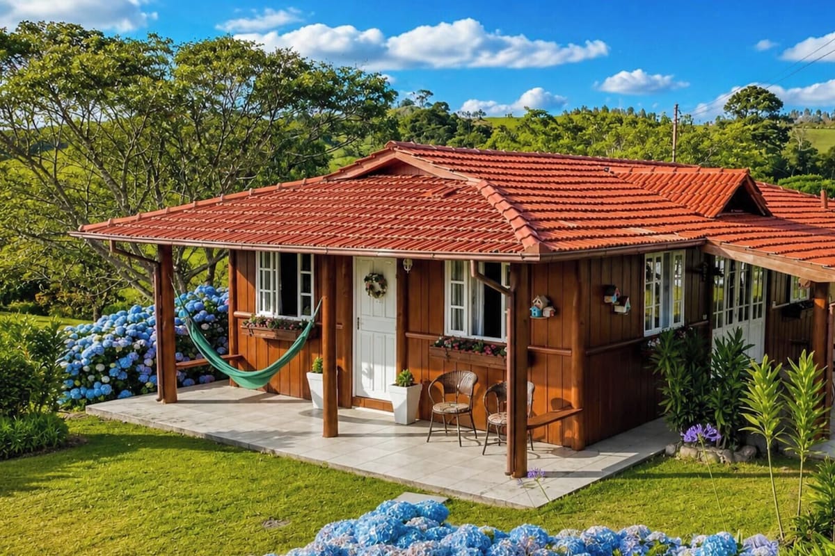 Family Cabin | Garden view