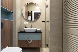 Căn hộ Deluxe, cạnh bãi biển | Phòng tắm