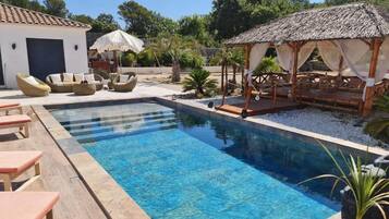 Luxury Chalet, Accessible Bathtub, Pool View | Pool