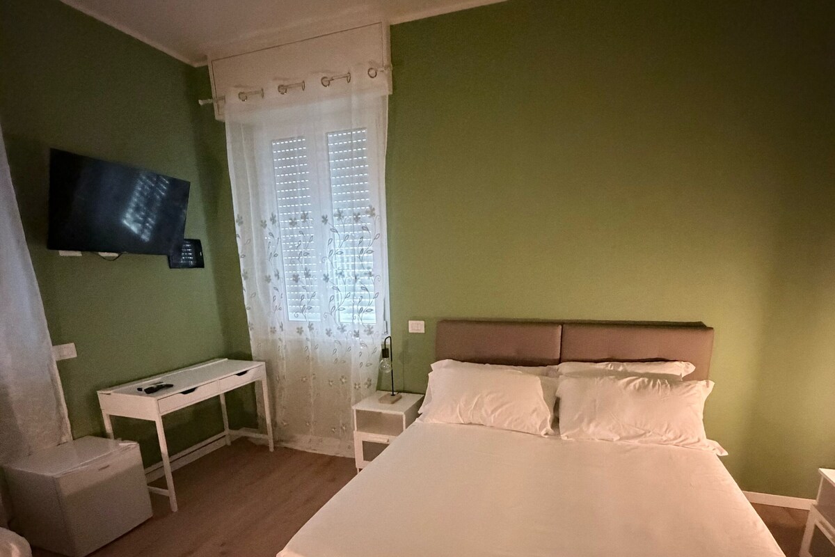 Chambre triple de base, vue sur la vallée | Rideaux d’obscurcissement, système d’insonorisation