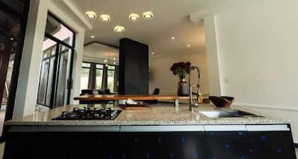 Casa Blanca Luxury Retreat