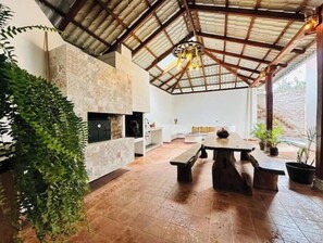 Outdoor dining - Vrbo Property (Chimborazo)