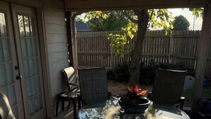 Unclassified image, 2 of 16, button - Central Urban Glam Getaway near Moore, OKC, Norman (Oklahoma City)