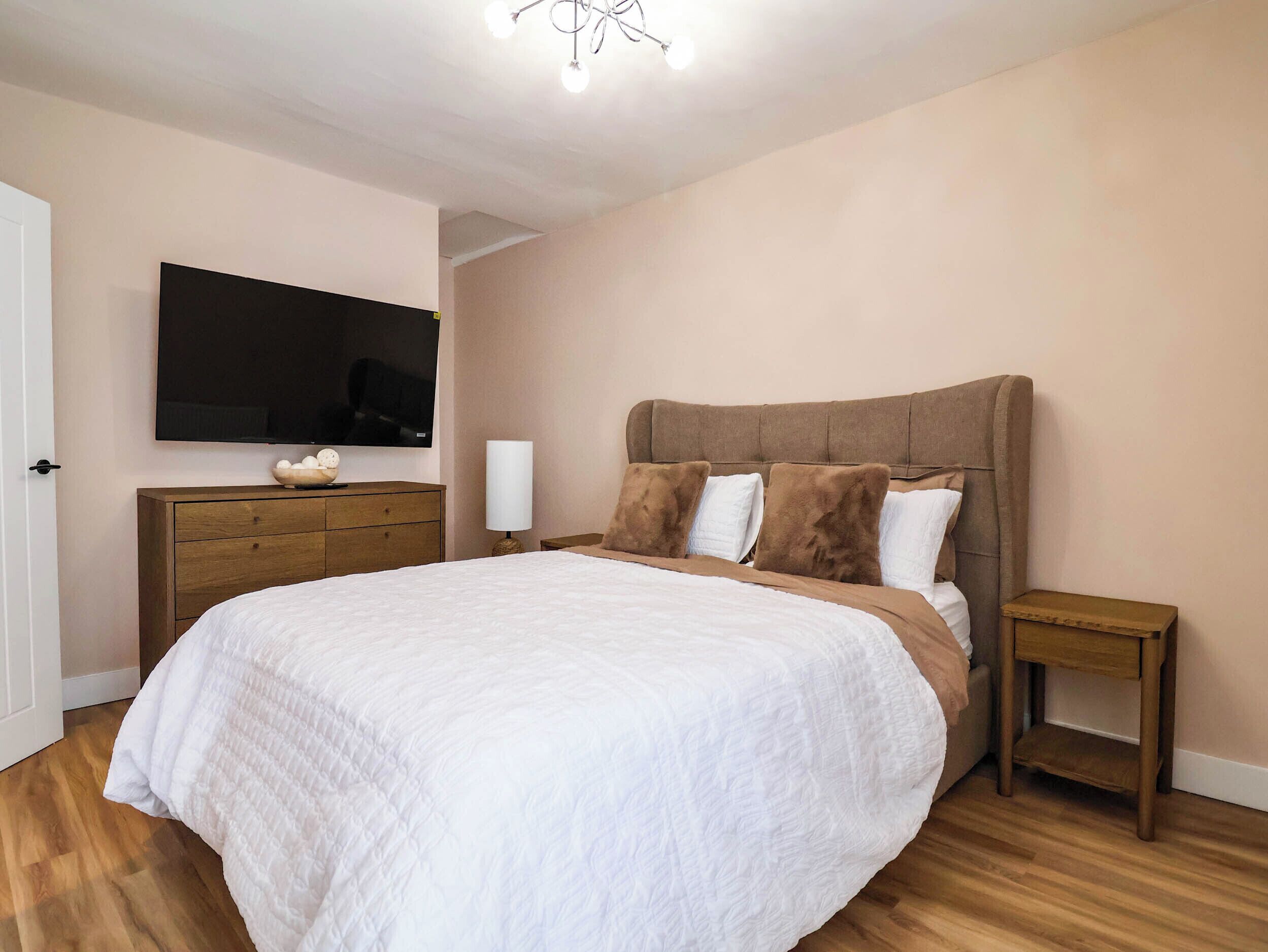 2 bedrooms, WiFi (free), individually decorated, individually furnished