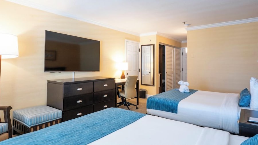 Carlsbad Inn Beach Resort Hotel