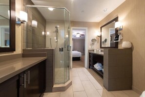 Bathroom - Carlsbad Inn Beach Resort Hotel (Carlsbad)