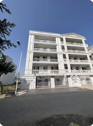 Exterior - Bed & breakfast with TraveLo in Delhi NCR (Faridabad)