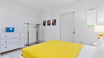 Standard Apartment, 1 Queen Bed with Sofa bed, Kitchenette | Desk, iron/ironing board, travel crib, WiFi (free)