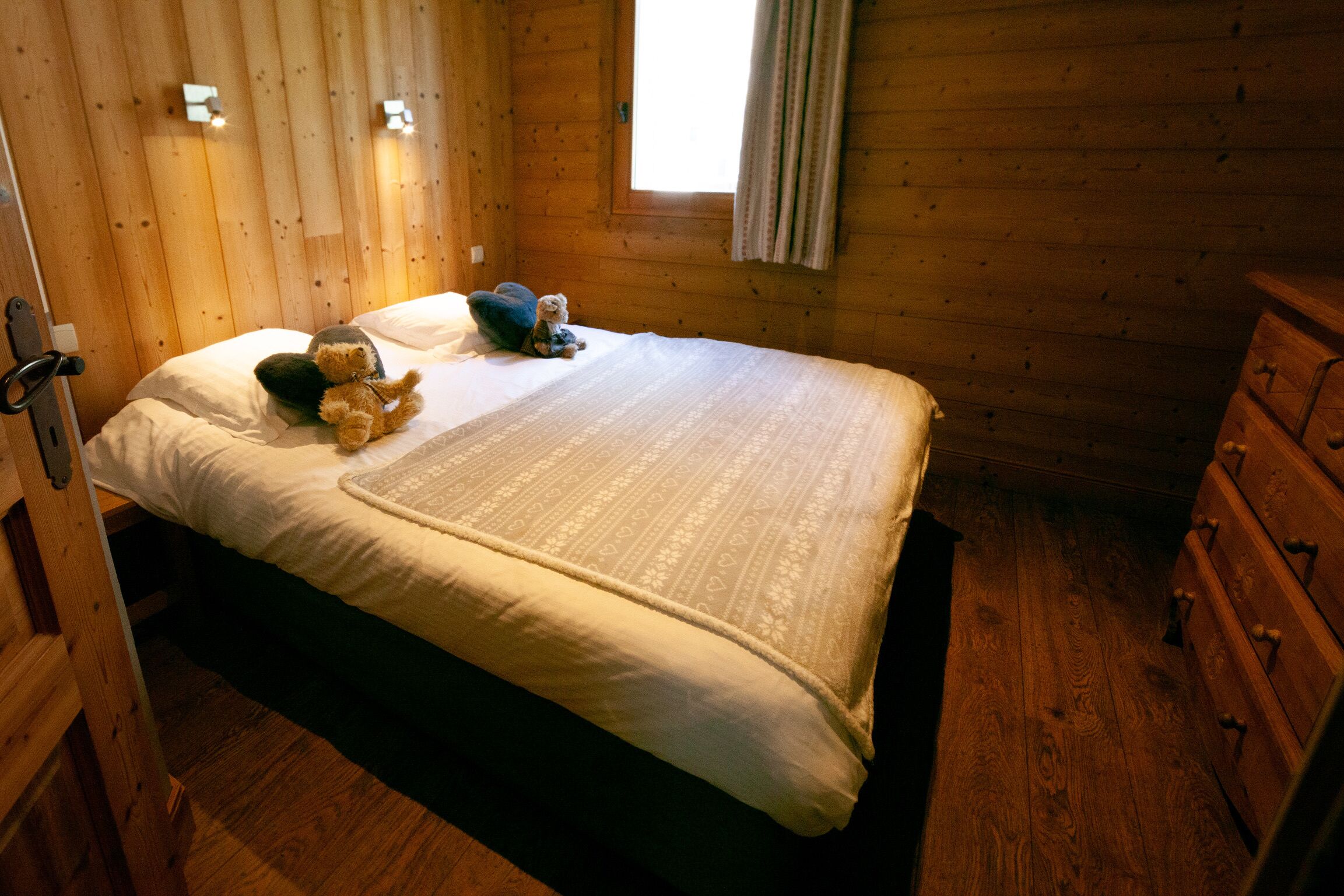 Apartamento clássico, aceita animais de estimação, vista para o jardim
