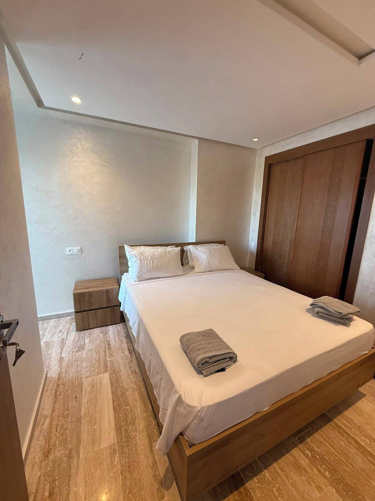 Luxury Studio, Balcony, City View