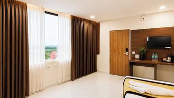 Executive Double Room, City View | Interior