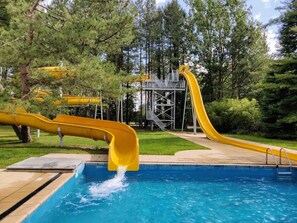 Chalet | Pool | Outdoor pool - Mobile Home With Shared Pool (Zonhoven)