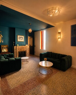 Living area - Vrbo Property (Abeilhan)