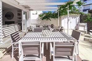 Unclassified image, 4 of 32, button - Lvb92 - Beautiful 4-bed Townhouse in Guadalvilla (Marbella)