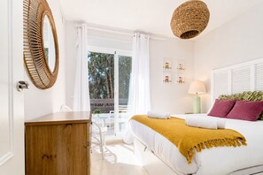 Unclassified image, 5 of 32, button - Lvb92 - Beautiful 4-bed Townhouse in Guadalvilla (Marbella)