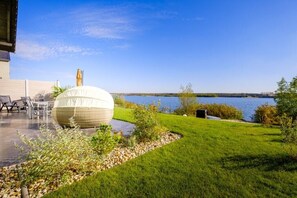 Outdoor dining - Vrbo Property (Löbnitz)