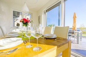 Dining - Vrbo Property (Löbnitz)
