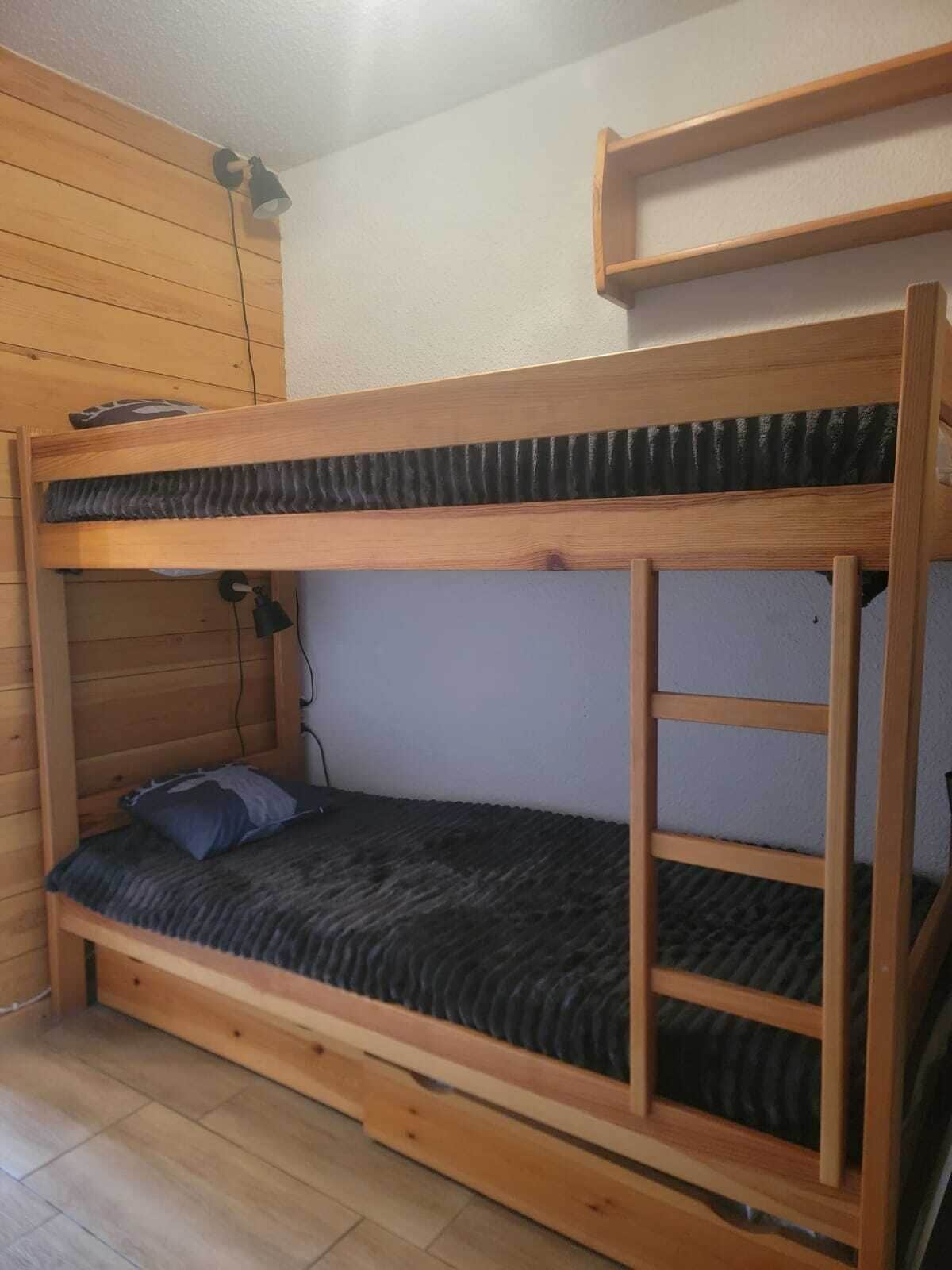 2 chambres, fer et planche à repasser, Wi-Fi gratuit