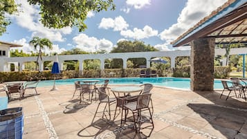 Basic Apartment | Pool | Outdoor pool