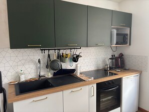 Private kitchen - La Détente Espaviote, spa and comfort (Espaly-Saint-Marcel)