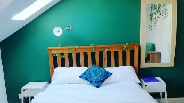 Superior Double Room, 1 Queen Bed, Private Bathroom | Desk, laptop workspace, blackout drapes, iron/ironing board (on request) - Big Yellow Door in Queens Quarter (Belfast)