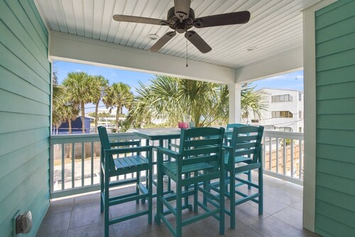 Private Beach Access, Beautiful Ocean Views, Balcony, Brand New Furnishings, $300 in Free Tickets!