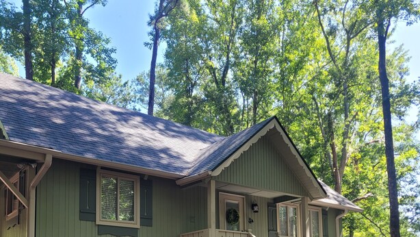 Exterior - Beautifully remodeled Chalet Not Pet Friendly (Pine Mountain)