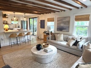 Unclassified image, 5 of 9, button - Cute, Cute, Cute Oasis Cottage 3-bedroom/2bath (Rehoboth Beach)