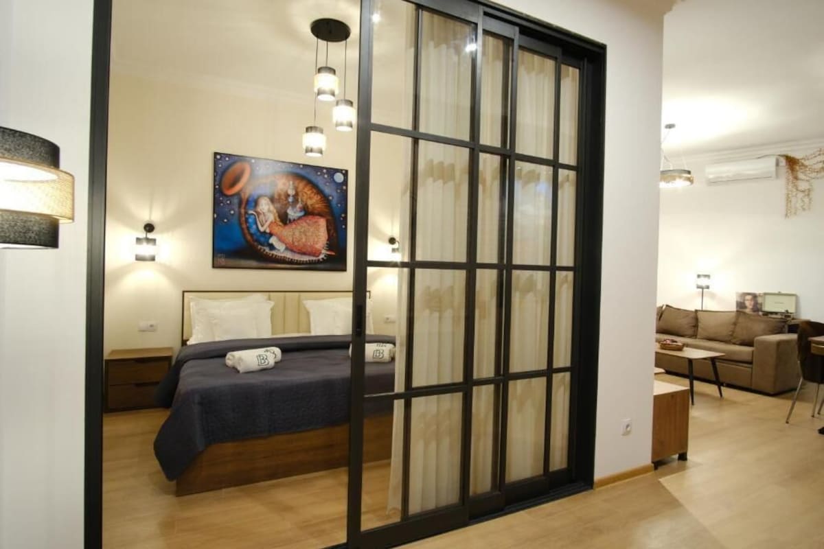 Exclusive Apartment, Balcony, Courtyard View