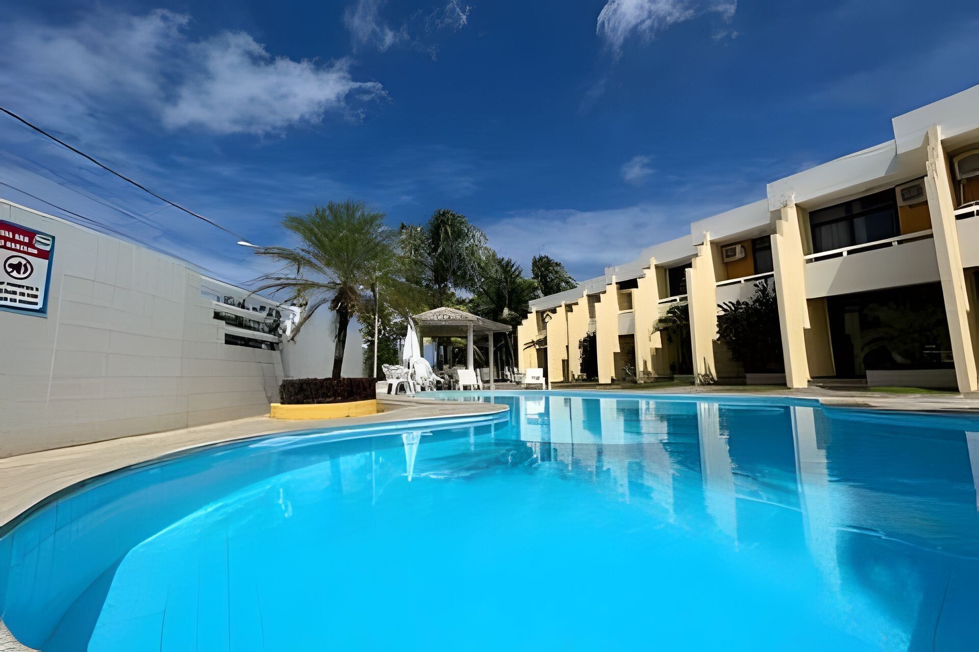 Apartment | Pool | Outdoor pool