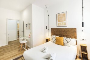 Room - 22ARA1105 - 3BR flat in the City Center (Barcelona)