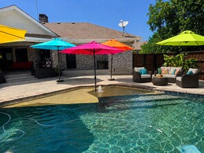 Pool - The Clifton Oak (Clifton)