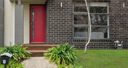 Seamist Retreat - A relaxing coastal escape designed for easy holiday living