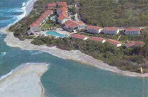 Unclassified image, 3 of 23, button - Langosta Beach Condo • Pool • Near Tamarindo (Tamarindo)