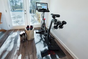 Fitness facility - Rainbow Ranch Retreat ★ GORGEOUS 5-STAR LUXURY RANCH- STYLE HOME ★ (Wimberley)