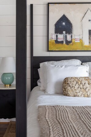 Room - Hotel Bebe • Bungalow 2 • Pool+Fire Pit (Round Top)