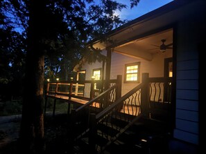 Unclassified image, 2 of 17, button - Secluded Freshly Remolded 3-bedroom house outside Harrison surrounded by woods (Harrison)