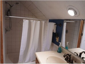 Luokittelematon kuva, 4 kautta 15, painike