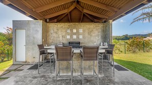 Outdoor dining - Luxury Villa Sol y Mar in Vieques (Vieques)