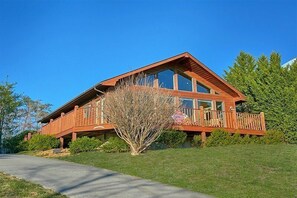 Exterior - A Dream Come True Vacation Rental (Pigeon Forge)