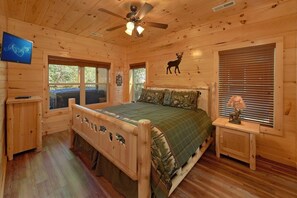 Room - A River Retreat Cabin Rental (Pigeon Forge)