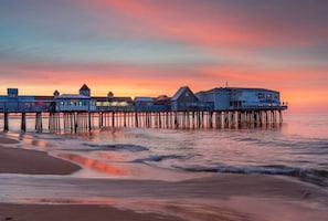 Unclassified image, 2 of 22, button - Beautiful ocean view home in Old Orchard Beach! (Old Orchard Beach)
