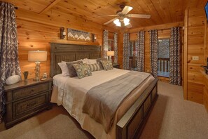 Room - Bears Hideaway Cabin Rental (Sevierville)